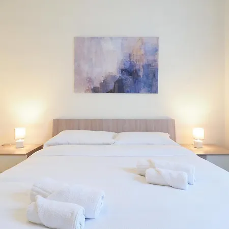 Apartamento Primopiano - Volvinio Milán