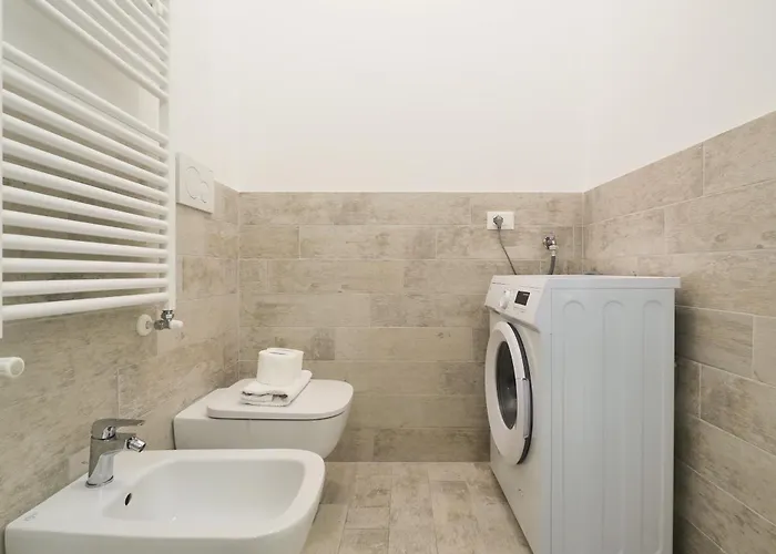 Apartamento Primopiano - Volvinio Milán